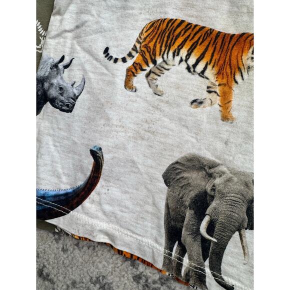 Toddler Boy Shirt Bundle 2T - Picture 8 of 13